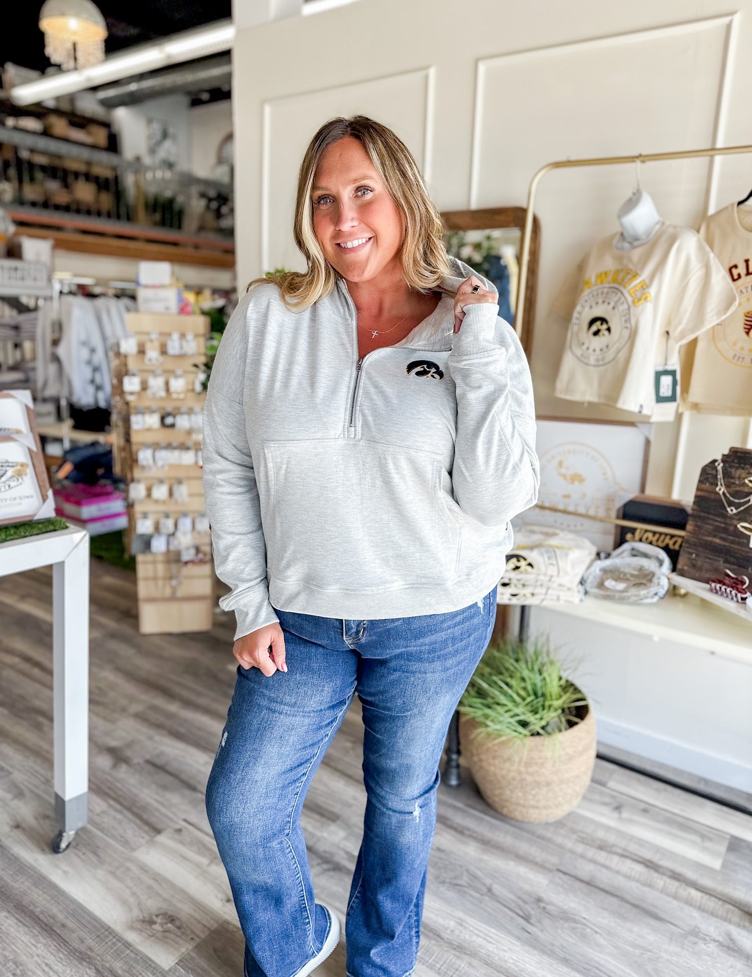 ISU/Iowa Avenue Woman's Hoodie