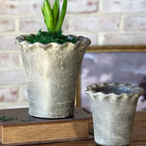 Charcoal Scallop Edged Pot