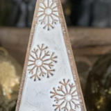 6" Carved Snowflake Tree