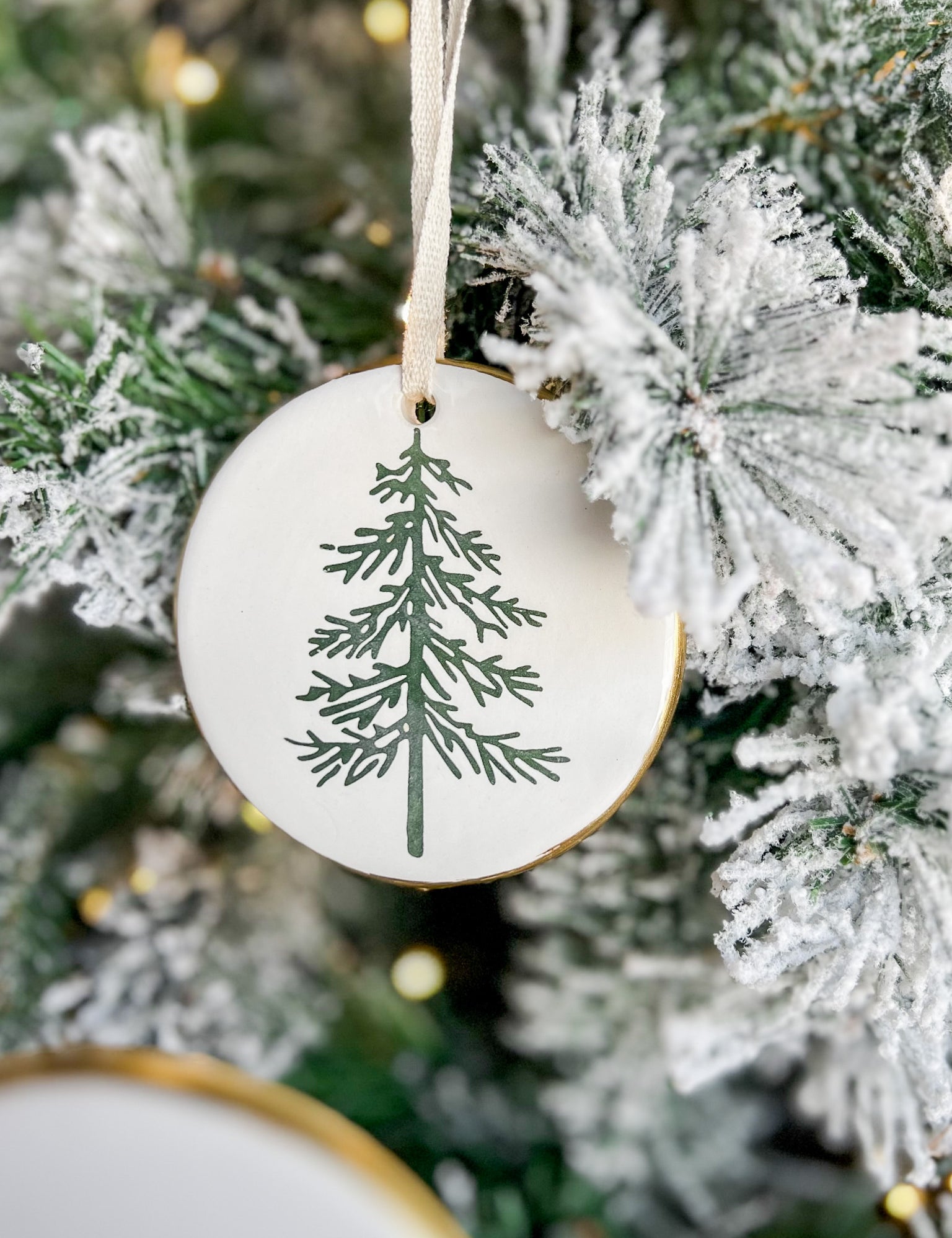Flat Tree Ornament