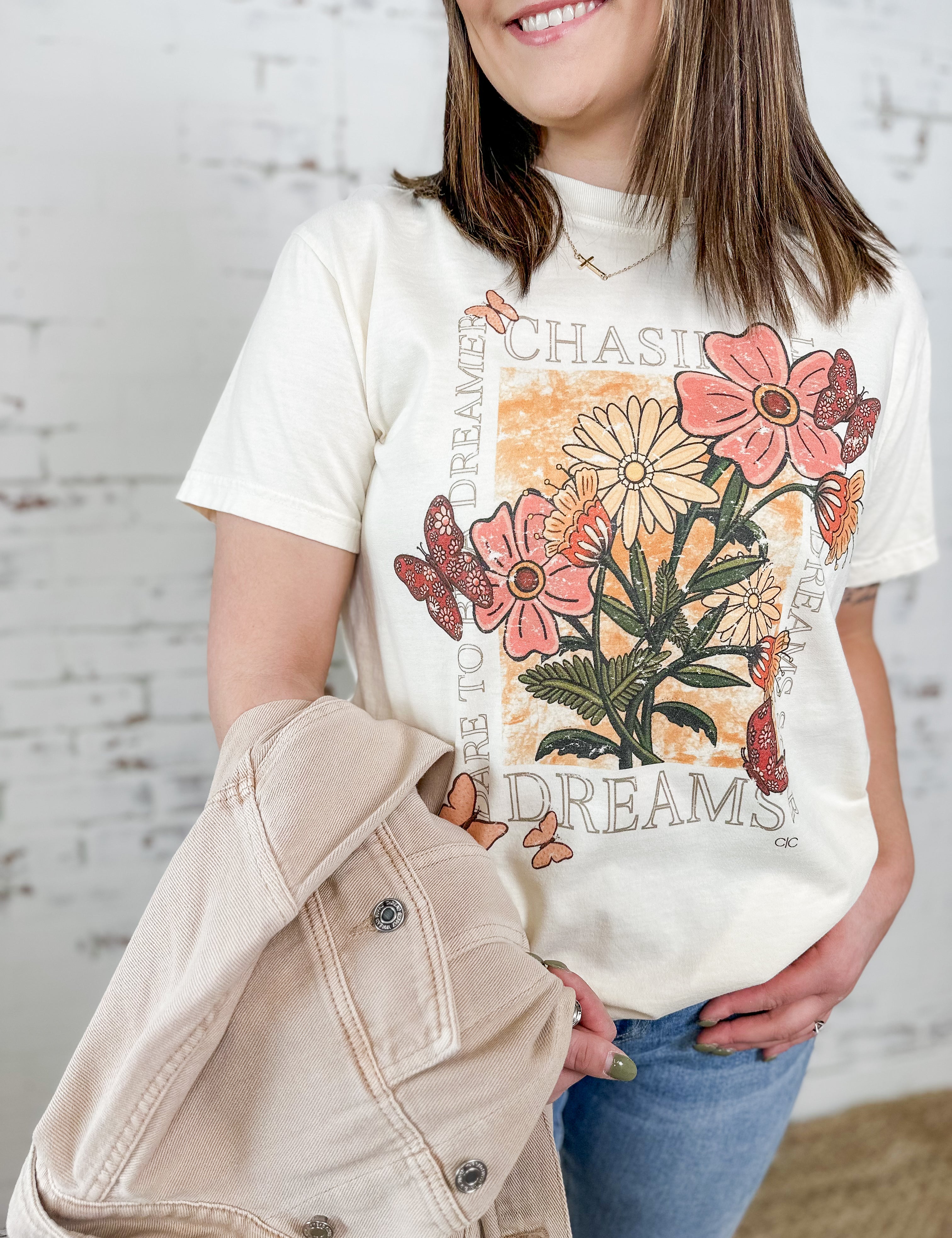 Chasing Dreams Graphic Tee