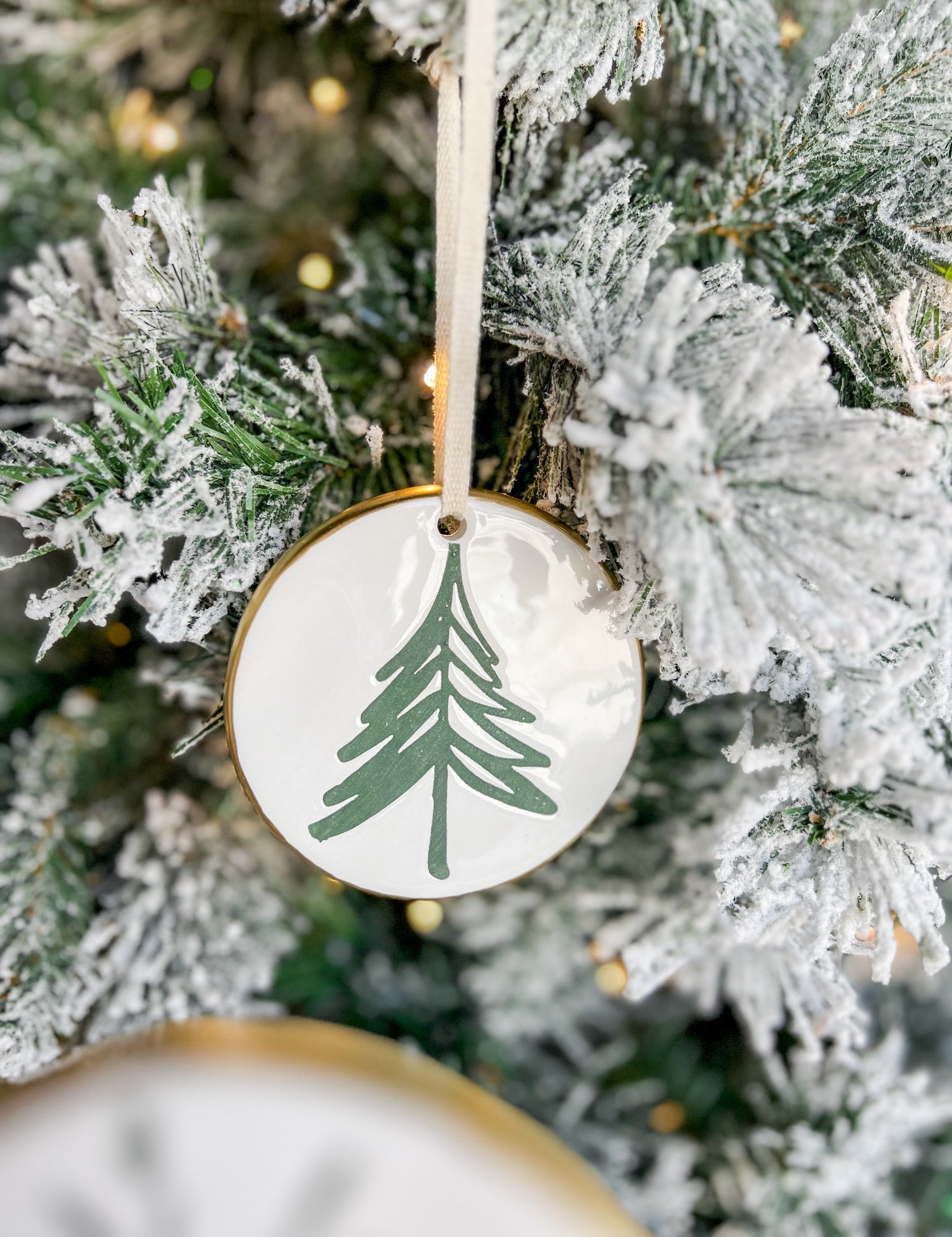 Flat Tree Ornament