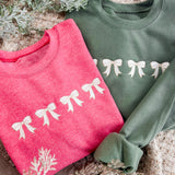 Bows Embroidered Crewneck