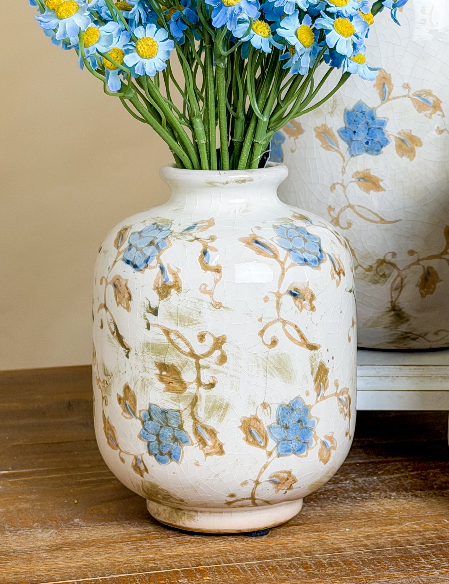 6" Heirloom Vase