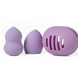 On A Blender Makeup Sponges And Case